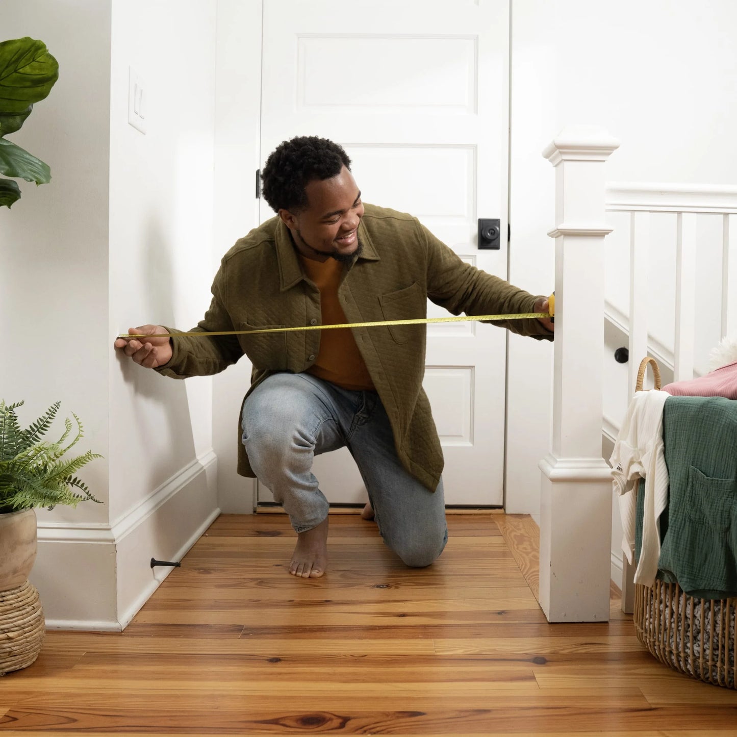 Summer Infant Extra Tall & Wide Safety Pet and Baby Gate, 29.5"-53" Wide, 38" Tall - Gray