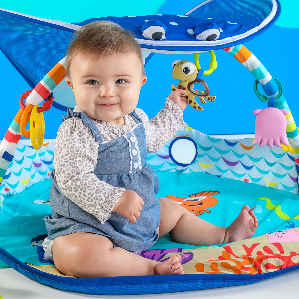 Bright Starts  Baby Finding Nemo Mr. Ray Ocean Lights & Music Activity Gym and Play Mat