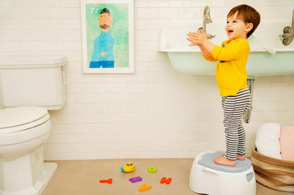 Munchkin® Multistage™ 3-In-1 Toddler Potty Seat, Potty Chair, Trainer Ring and Step Stool, White