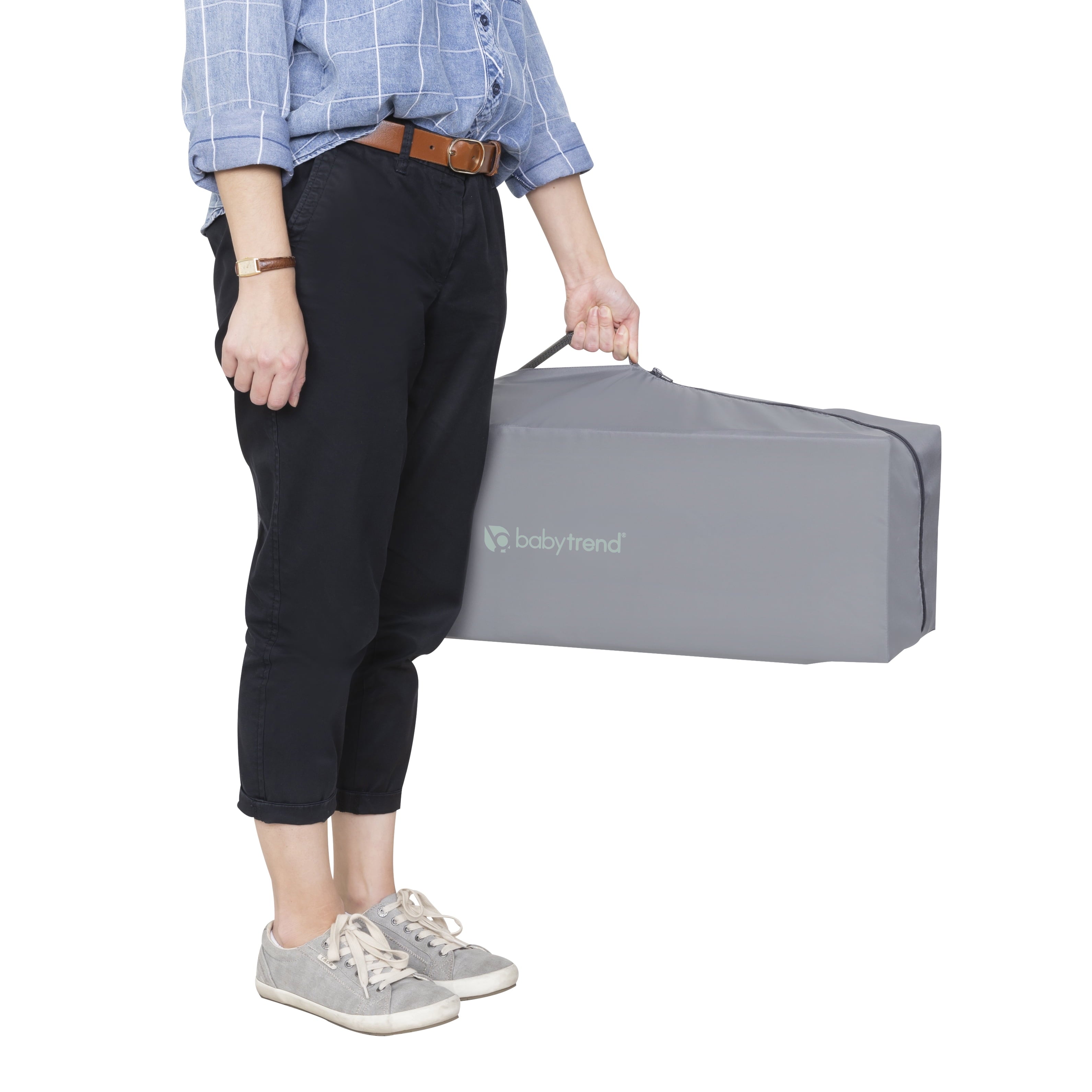 Baby Trend Lil Snooze Deluxe III Nursery Center Playard with Portable Bassinet, Cozy Mint