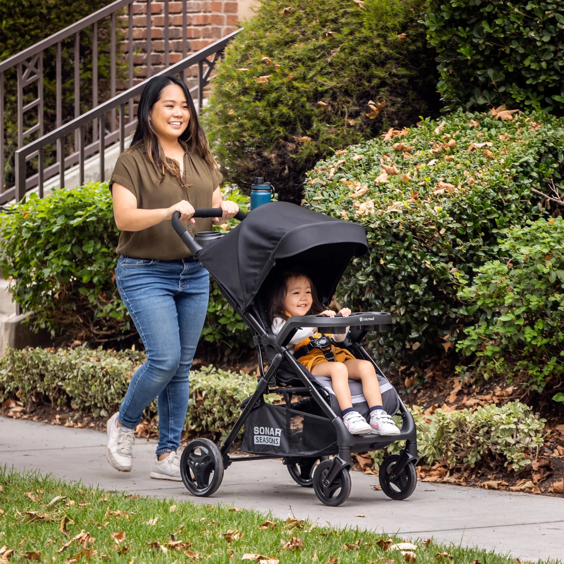 Passport Seasons Travel System (With Ez-Lift™ Infant Car Seat)