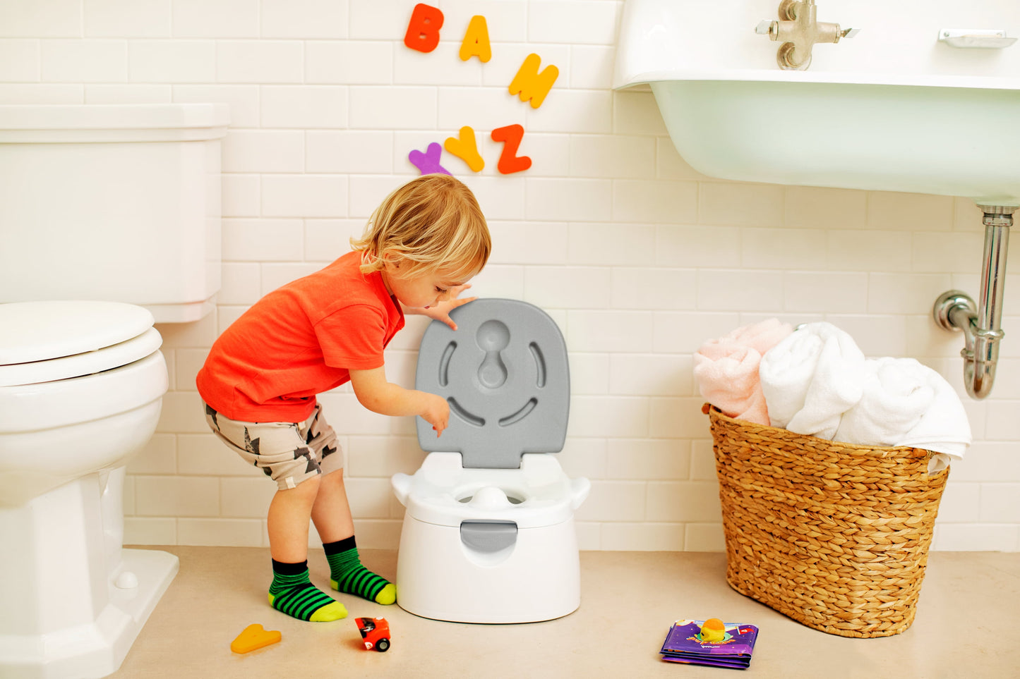 Munchkin® Multistage™ 3-In-1 Toddler Potty Seat, Potty Chair, Trainer Ring and Step Stool, White