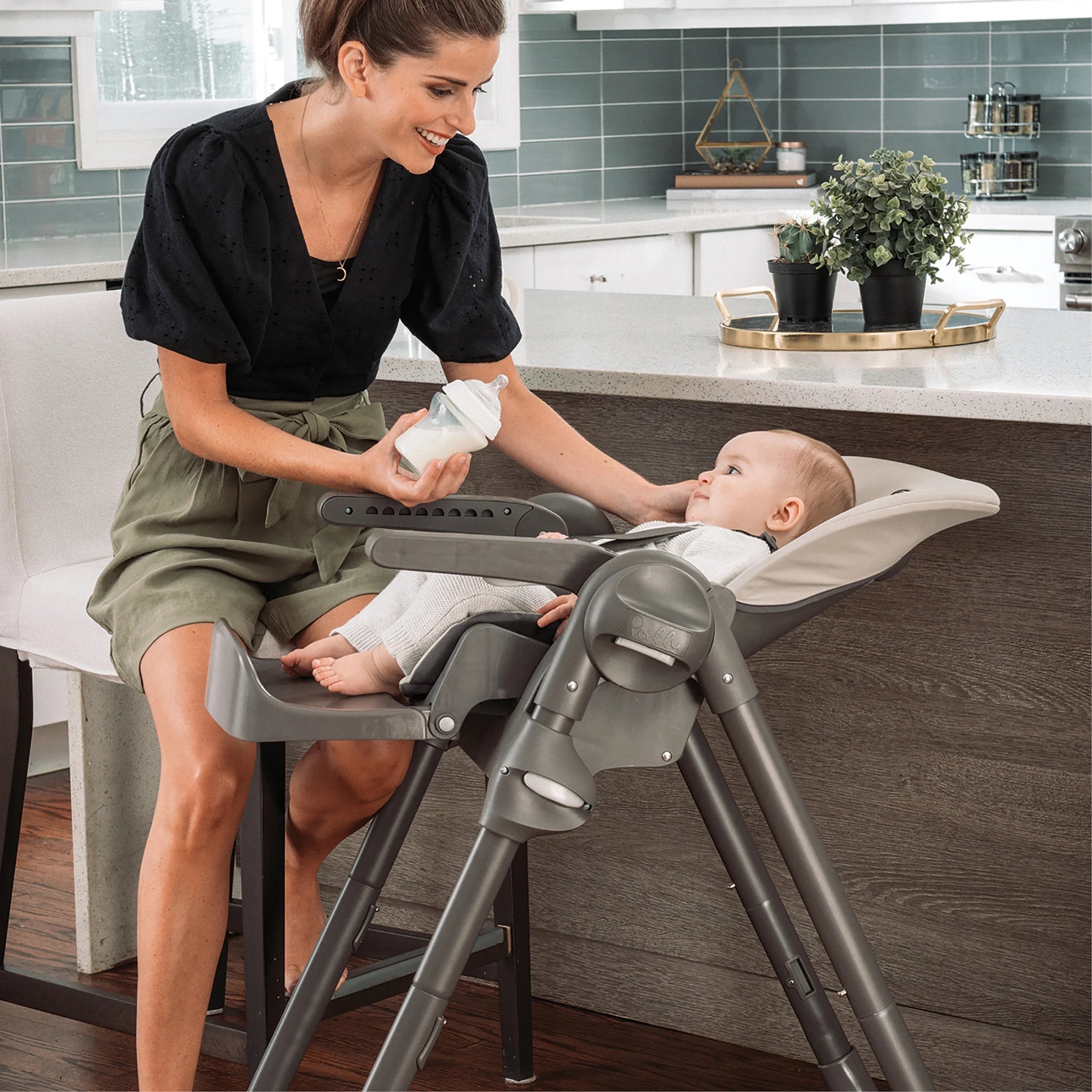 Polly Space-Saving Fold Easy Clean Highchair - Black (Black), New
