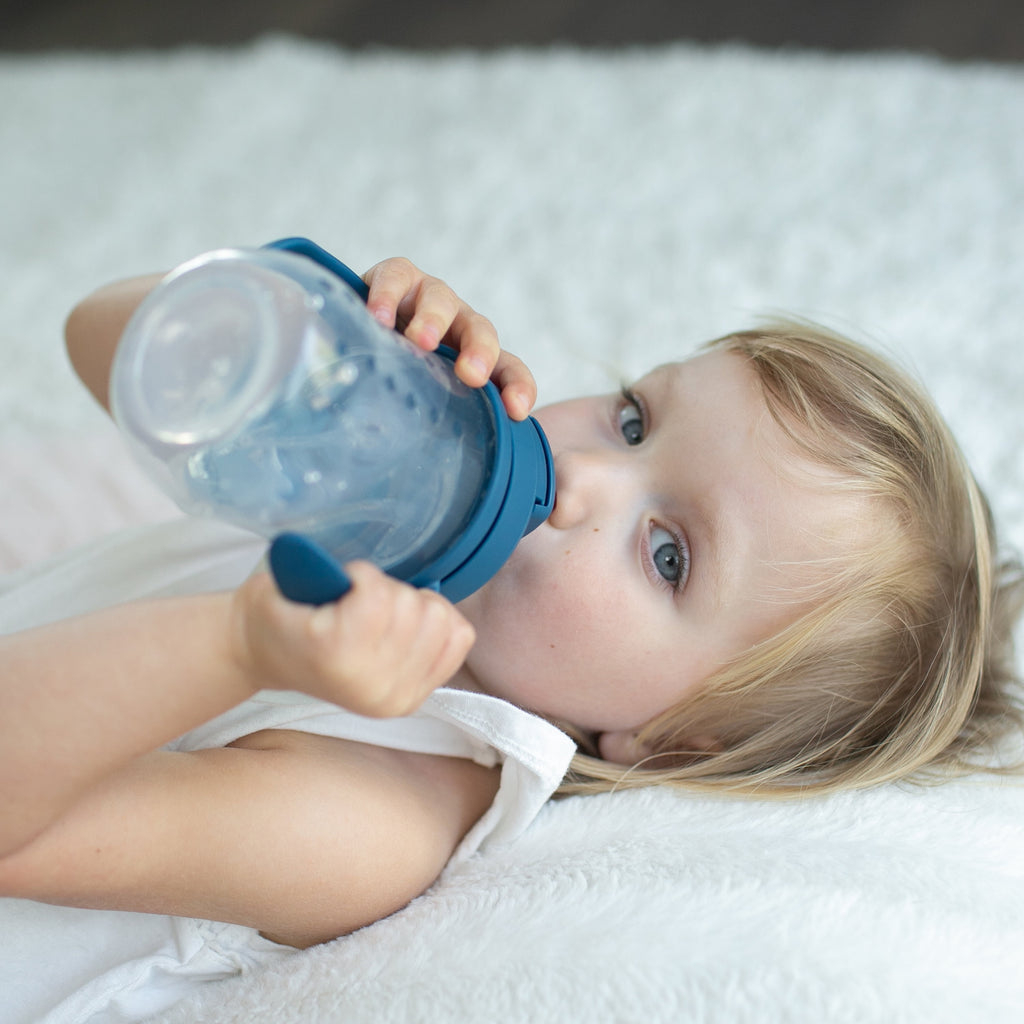 (3 Pack) Dr. Brown'S Milestones Baby'S First Straw Cup, Training Cup with Weighted Straw, 9Oz/270Ml, Dark Blue, 6M+