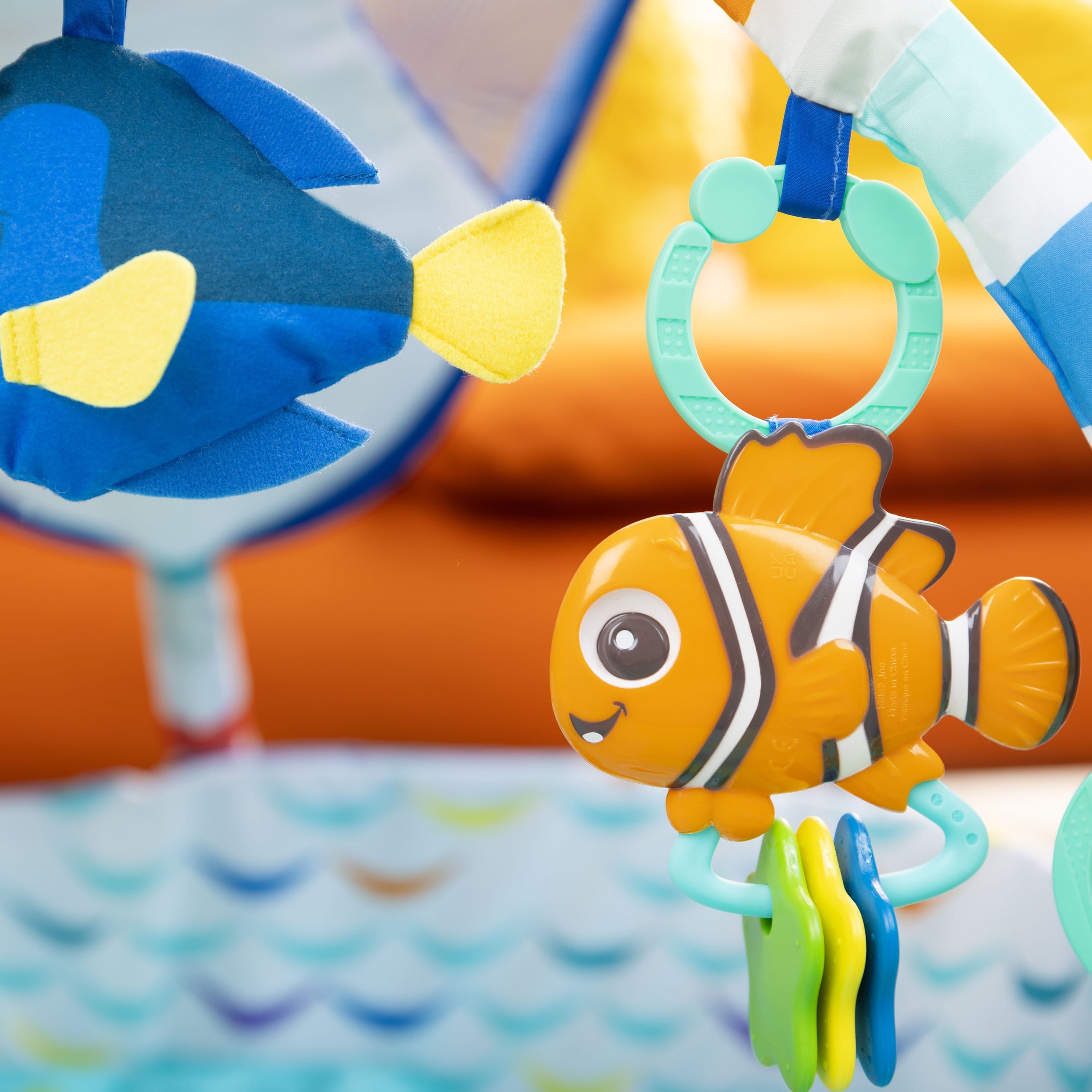 Bright Starts  Baby Finding Nemo Mr. Ray Ocean Lights & Music Activity Gym and Play Mat