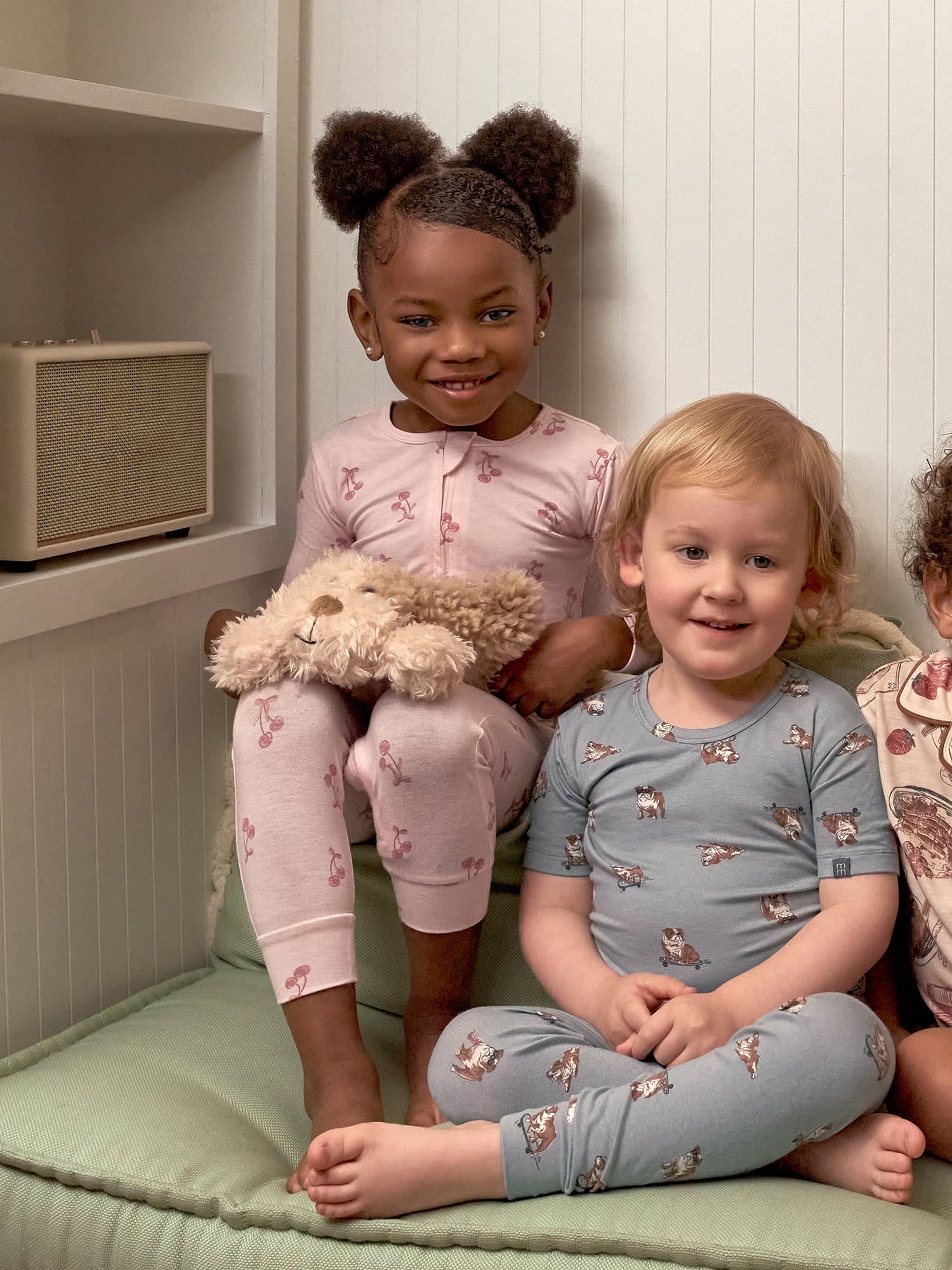 by Gerber Toddler Neutral Super Soft One-Piece Pajamas, Sizes 12 Months - 5T
