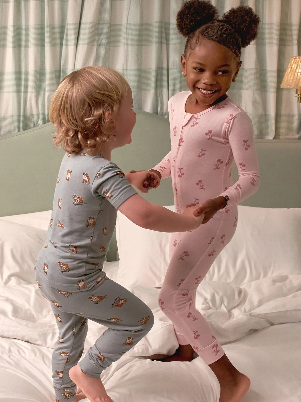 by Gerber Toddler Neutral Super Soft One-Piece Pajamas, Sizes 12 Months - 5T